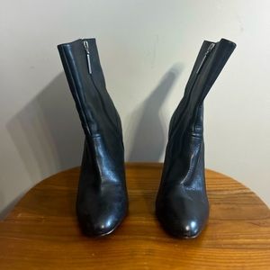Size 9 Calvin Klein Boots